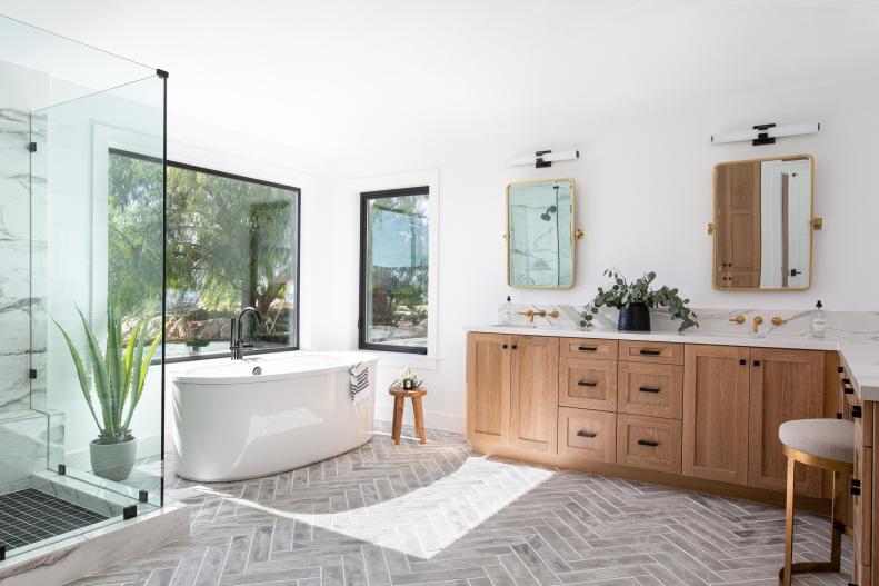 Transitional Bathroom With Windows